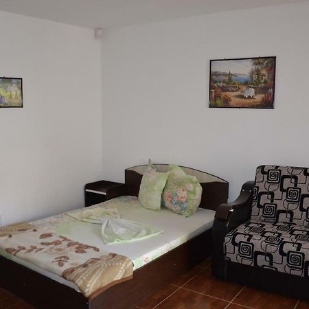 Vila Cu Livada Costinesti Bagian luar foto