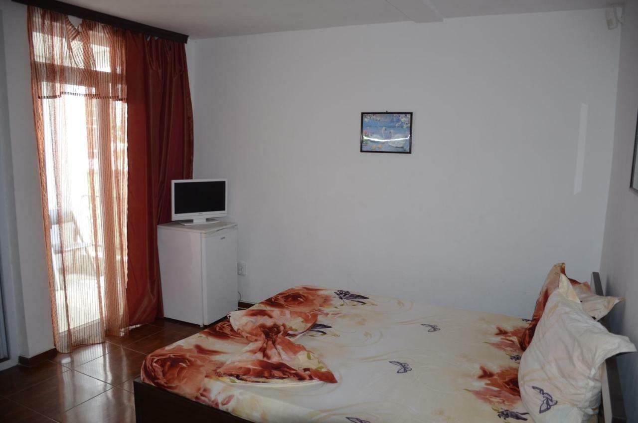 Vila Cu Livada Costinesti Bagian luar foto